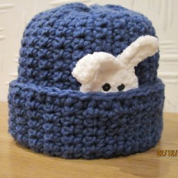 Шапочка с зайчиком