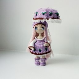 Куколка амигуруми в зефирном платишке