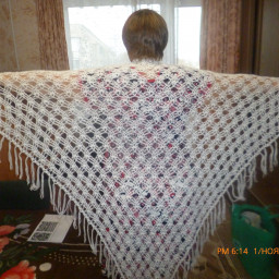 Ажурная шаль крючком