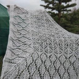 Шаль спицами -Пастушка-