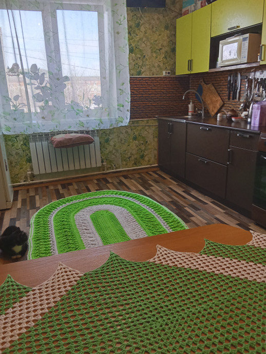 Украсила кухню к лету