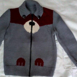 Стильный свитер для внука с шарфом