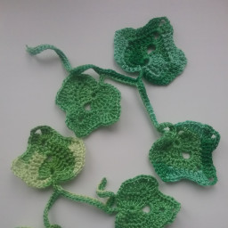 Листочки для украшений.