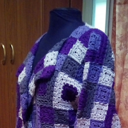 Незаконченный кардиган