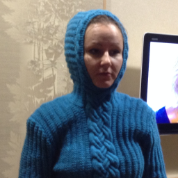 Свитер для дочери