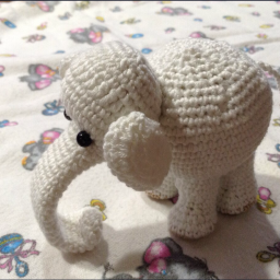 Вязанная игрушка крючком"Слон"