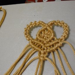 Невязальный хвастик. Макраме