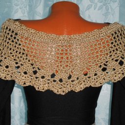 Воротник - пелерина - пояс - баска + брошь.