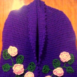 Шарф-накидка с розами