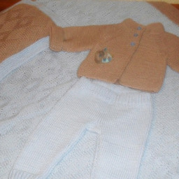 Детский плед и подушка для новорожденного мальчика плюс костюм