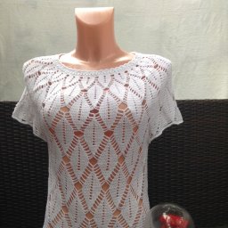 Ажурная кофточка крючком с узором "листики"