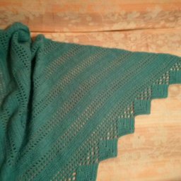 Шалюшка сестрёнке