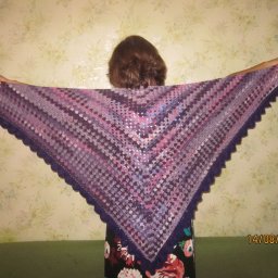 Связала шаль племяннице