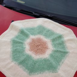 Коврики спицами и крючком из шерстяной рассказовской ровницы.