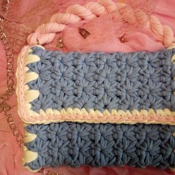 Сумочка из трикотажной пряжи