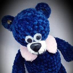 Мишка плюшевый