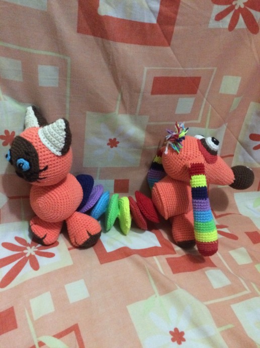 Игрушки имениннику! Игрушки имениннику!