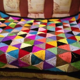 плед из треугольных мотивов