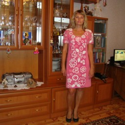 Платье для доченьки.