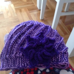 Шапочка на прохладную погоду.