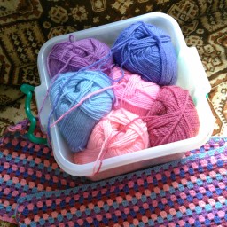 Пледик для внучки.