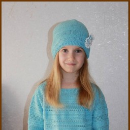 Еще один пуловер от   китайской мастерицы