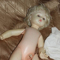 Поиграем в куклы?