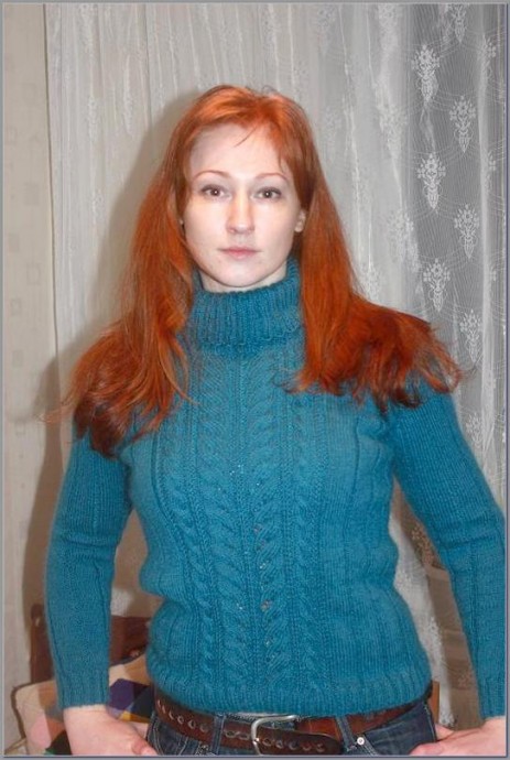 Мохеровый свитер для дочери