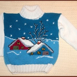 Свитер с домиками
