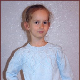 Пуловер по мотивам "Dancing Leaves"