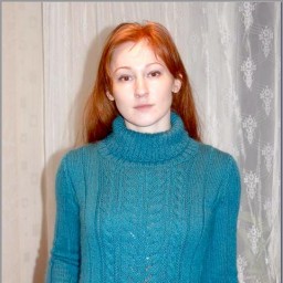 Мохеровый свитер для дочери