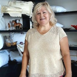 Топ Ginga дизайнер Yoko Johnston