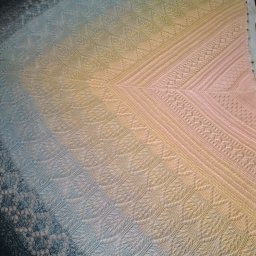 Шаль из пряжи ЯнАрт Фловерс номер 270