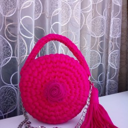 Сумочки из трикотажной пряжи