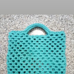 Сумочки из трикотажной пряжи