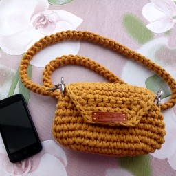 Сумочки из трикотажной пряжи