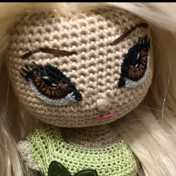 Новая кукла.