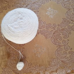 Окрашивание натуральной овечьей шерсти в микроволновке