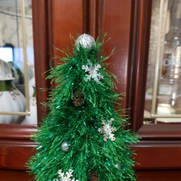 Елочка из травки