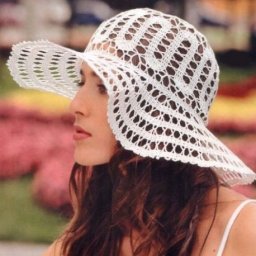 Шляпка брюггским кружевом