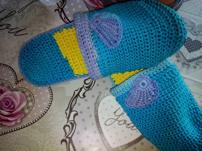 Тапочки из хлопка.