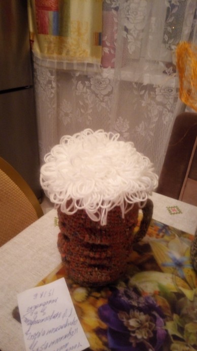 Пивная кружка крючком Пивная кружка крючком