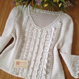 Очень нежная белая кофточка крючком
