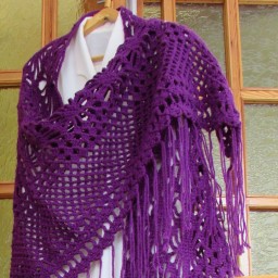 ​Шаль вязаная Фиолет ажур.