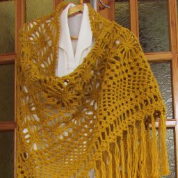 Шаль вязаная Крупно.Ажур.