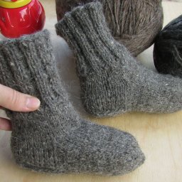 Носки детские вязаные спицами