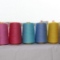 ПРЯЖА ВИСКОЗНАЯ КАТУШКИ 180 ГРАММ 1000 МЕТРОВ 200 Р.