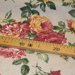 ТКАНЬ ЛЬНЯНАЯ С РОЗАМИ РАСПРОДАЖА