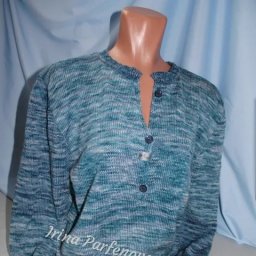 Пуловер и шарф-косынка