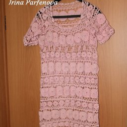 Платье связано крючком